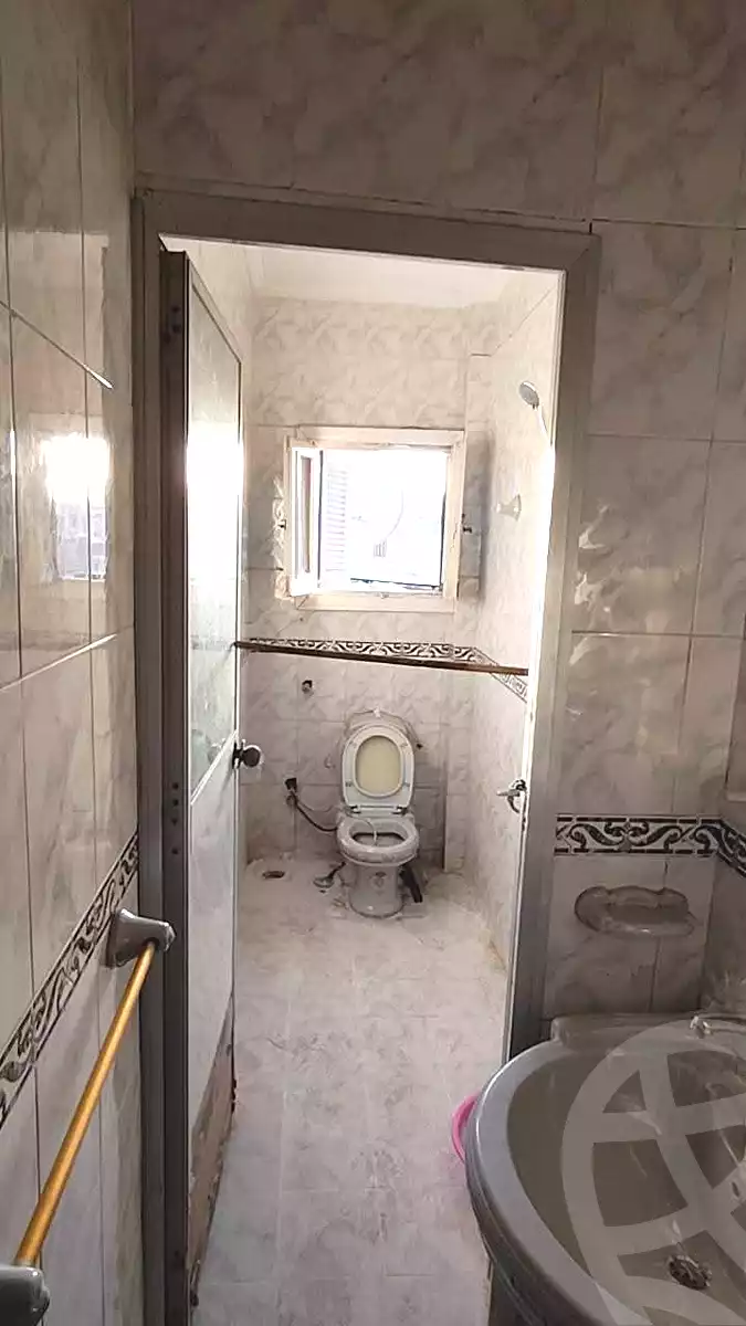 https://aqarmap.com.eg/ar/listing/6626715-for-rent-alexandria-el-dekhela