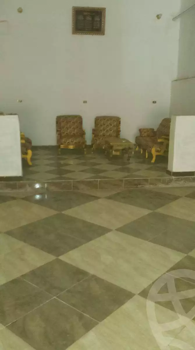 https://aqarmap.com.eg/ar/listing/6627287-for-sale-sharqia-zagazig-zagazig-city-markaz-farouk-st