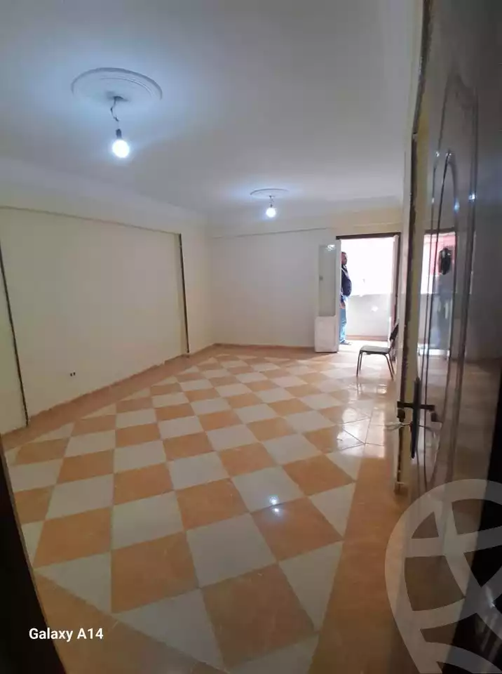 https://aqarmap.com.eg/ar/listing/6627370-for-sale-alexandria-el-asafra-l-sfr-qbly-el-maahad-el-dini-st