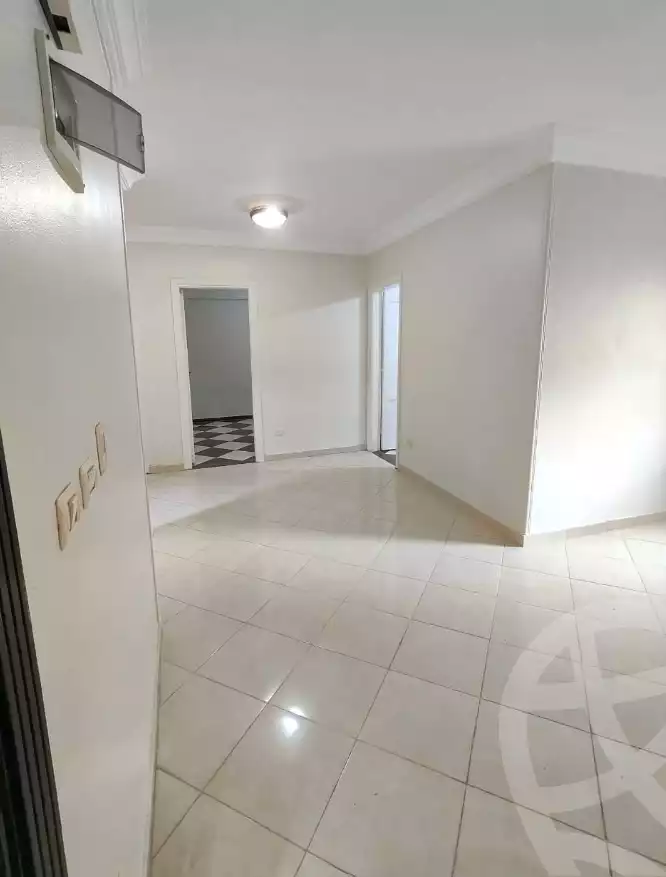 https://aqarmap.com.eg/ar/listing/6627495-for-sale-alexandria-el-asafra-l-sfr-bhry