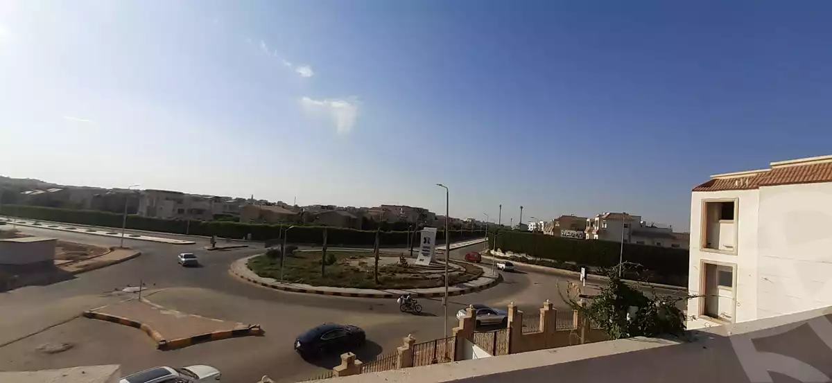 https://aqarmap.com.eg/en/listing/6627886-for-sale-cairo-el-shorouk-compounds-green-land