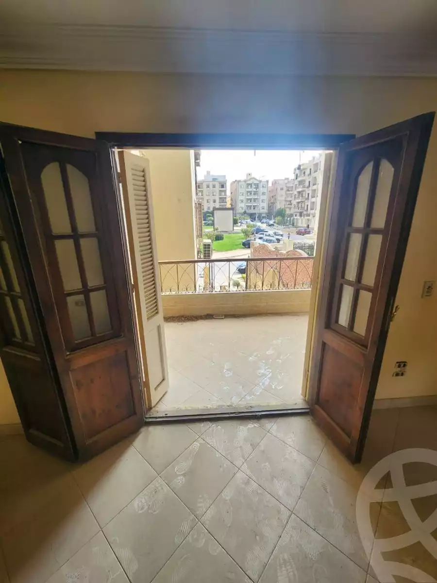 https://aqarmap.com.eg/ar/listing/6628361-for-sale-cairo-new-cairo-el-narges-el-narges-omarat-mohamed-sabry-abu-alam-st