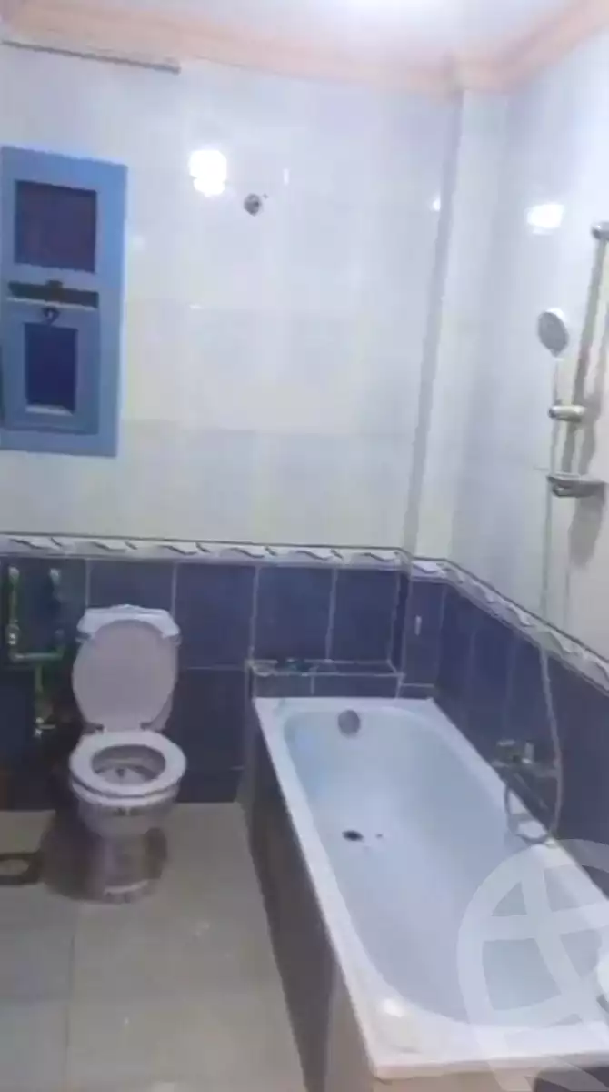 https://aqarmap.com.eg/en/listing/6629390-for-sale-cairo-faisal-kafr-tohormos-queen-nazli-st