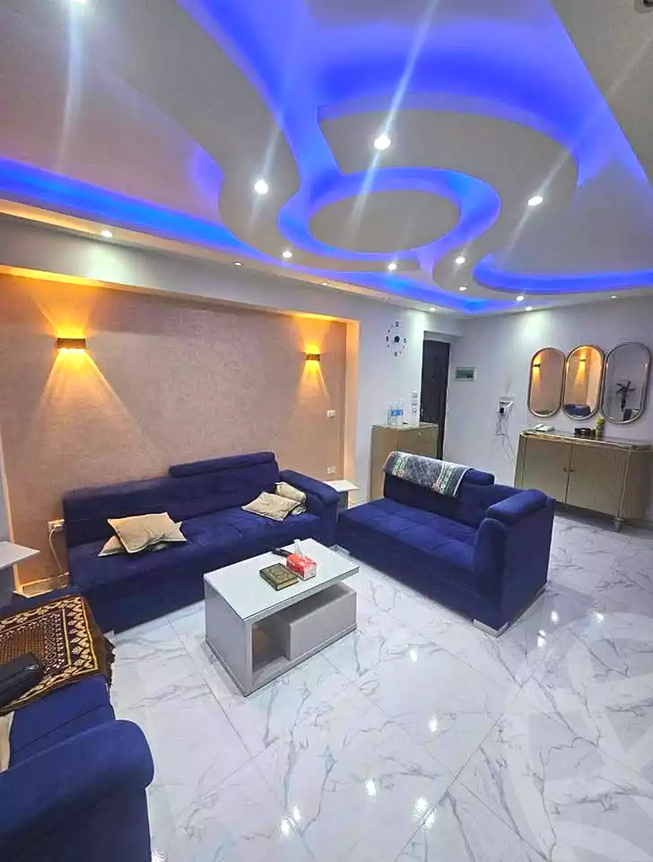 https://aqarmap.com.eg/ar/listing/6629480-for-sale-cairo-elnozha-Streettt-27
