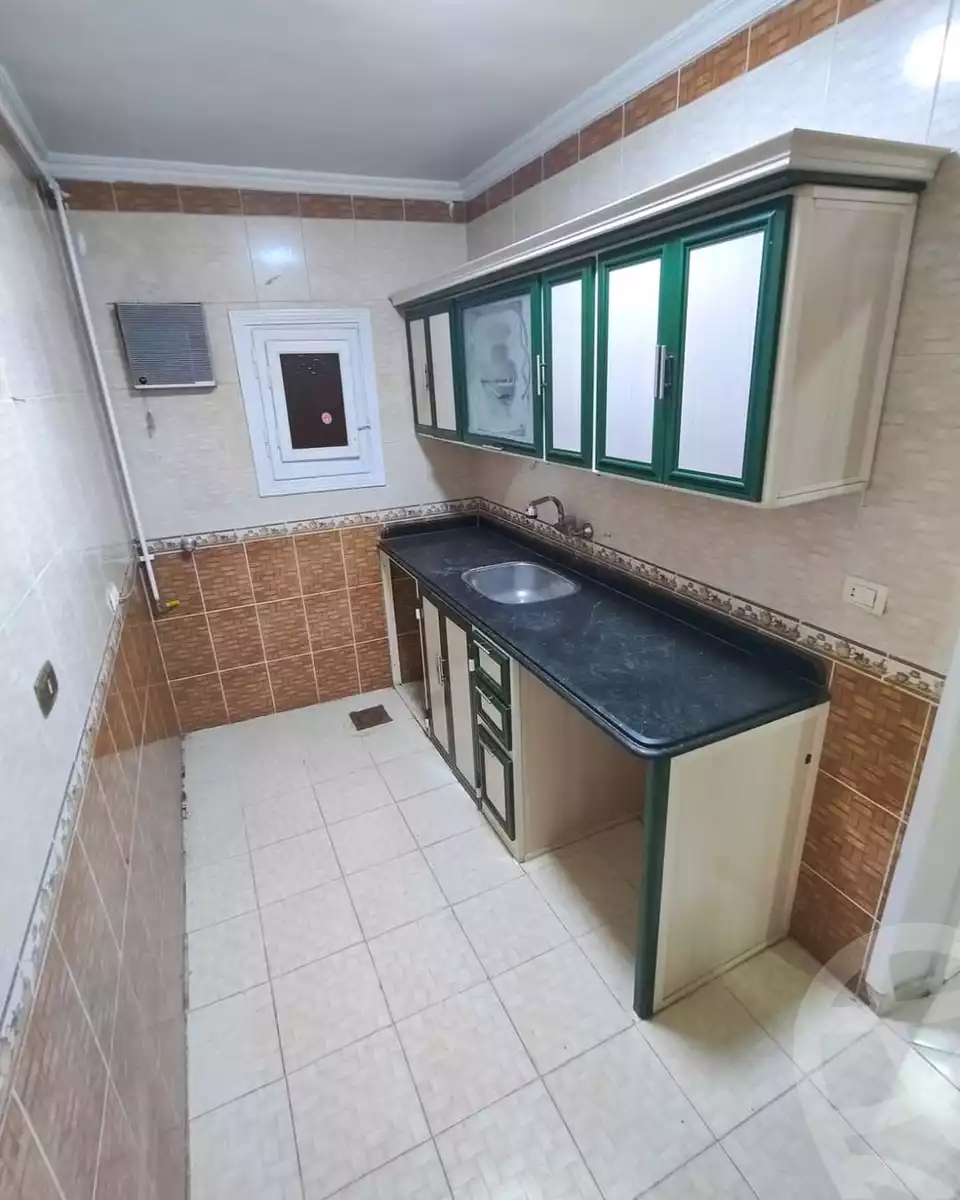 https://aqarmap.com.eg/ar/listing/6629823-for-sale-alexandria-el-asafra-l-sfr-qbly