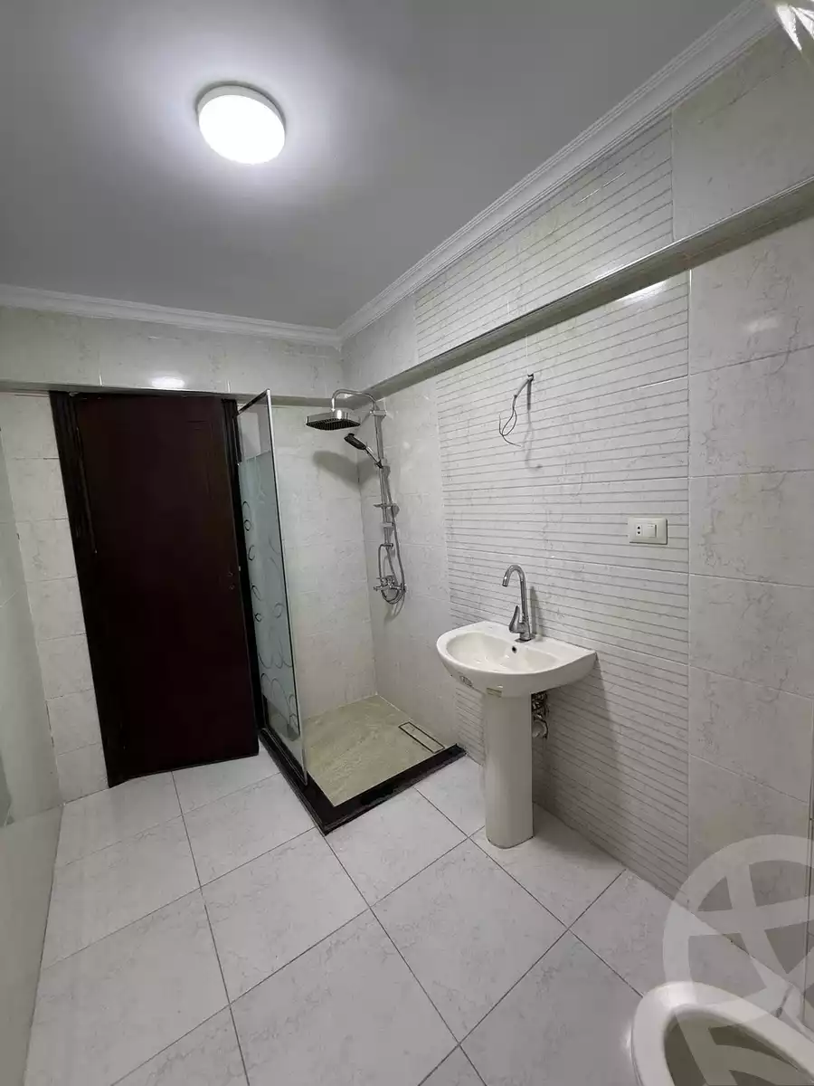https://aqarmap.com.eg/ar/listing/6629856-for-sale-alexandria-el-asafra-l-sfr-bhry