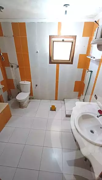 https://aqarmap.com.eg/en/listing/6630178-for-rent-alexandria-l-jmy-el-kilo-21