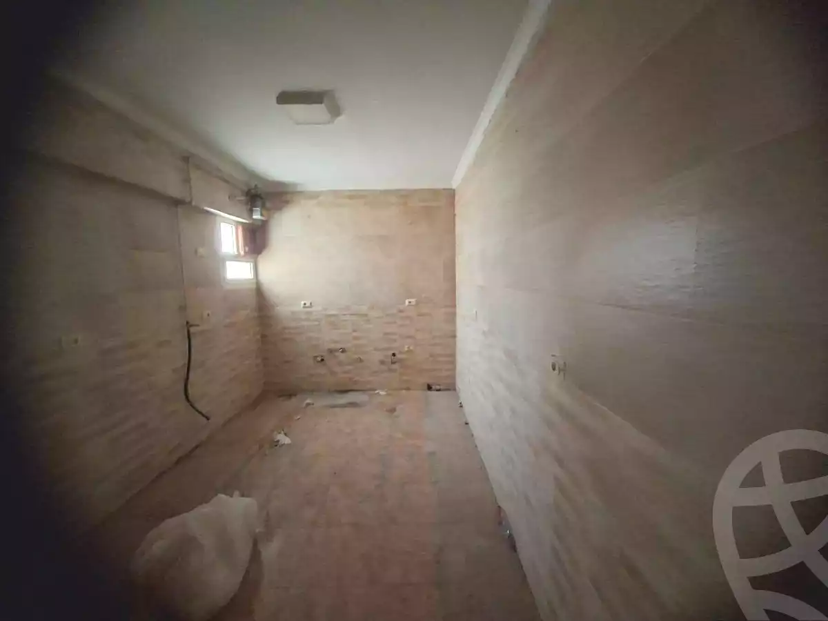 https://aqarmap.com.eg/ar/listing/6633115-for-rent-cairo-helwan-mohamed-sayed-ahmed-st