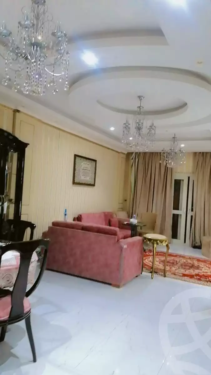 https://aqarmap.com.eg/ar/listing/6633596-for-rent-cairo-el-sheikh-zayed-city-compounds-el-khamayel