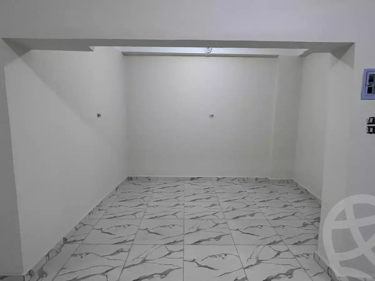 https://aqarmap.com.eg/en/listing/6634982-for-rent-el-fayoum-fayoum-fayoum-city-adly-yakn-st