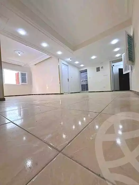 https://aqarmap.com.eg/ar/listing/6635457-for-sale-cairo-helwan-helwan-el-sharkeya-abd-el-rahman-pasha-st