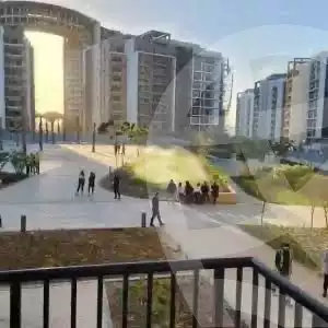https://aqarmap.com.eg/en/listing/6635620-for-sale-cairo-el-sheikh-zayed-city-compounds-zyd-wr-llttwyr-z-tower