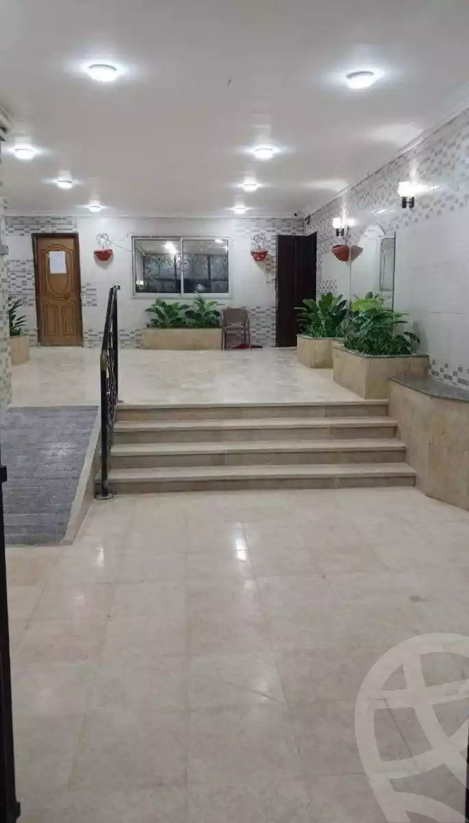 https://aqarmap.com.eg/en/listing/6636487-for-sale-cairo-el-maadi-zahraa-el-maadi-shr-krfwr-lryysy
