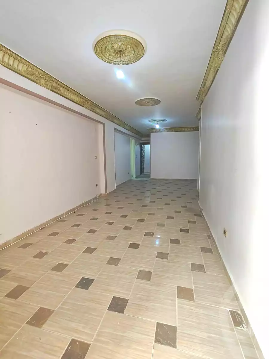 https://aqarmap.com.eg/ar/listing/6637060-for-sale-alexandria-el-mandara-alex-el-mandara-bahri-sidi-kamal-st
