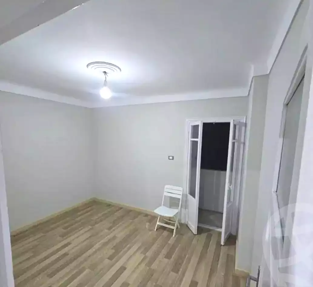 https://aqarmap.com.eg/ar/listing/6637278-for-sale-alexandria-ganaklis-el-arwam-church-st