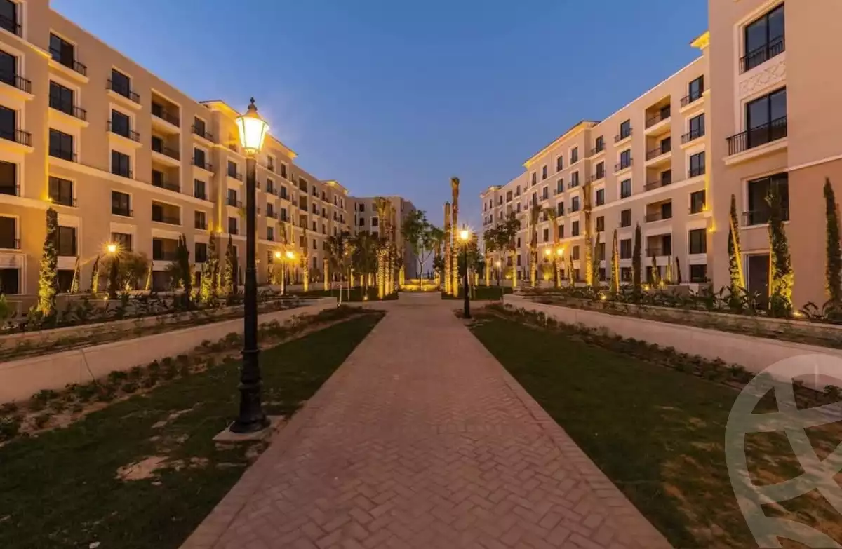 https://aqarmap.com.eg/ar/listing/6637963-for-sale-cairo-el-sheikh-zayed-city-compounds-kmbwnd-fyldj-wyst-dr-llttwyr