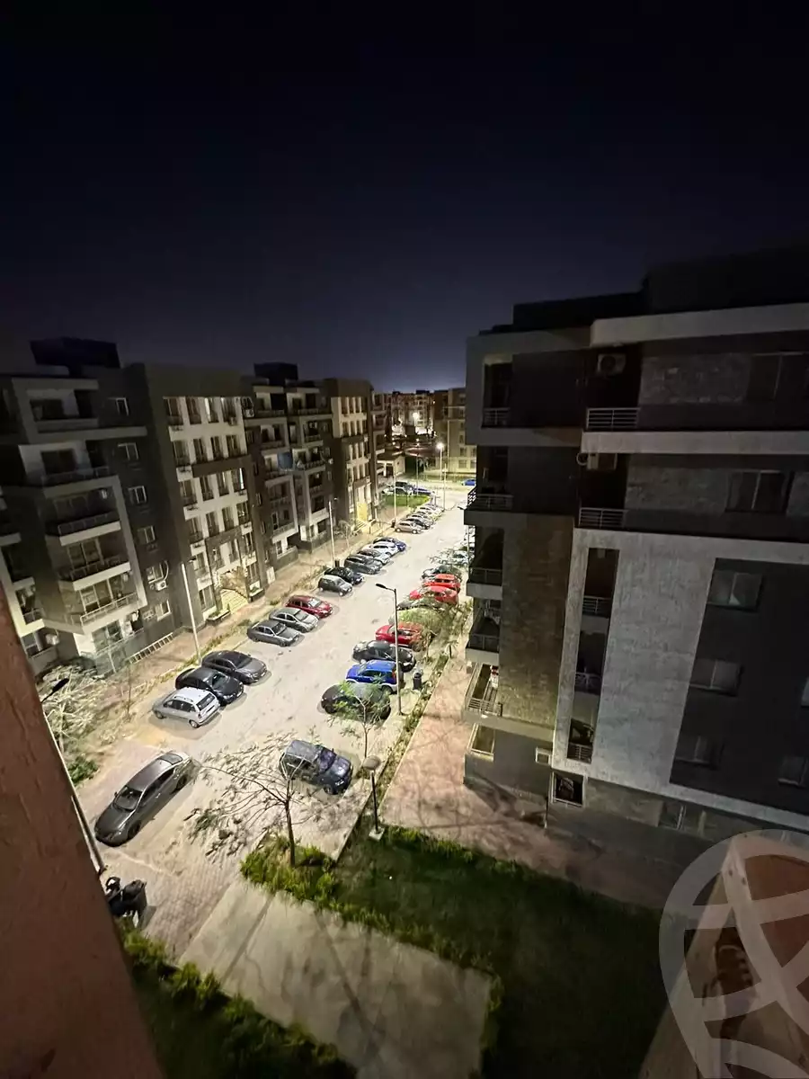 https://aqarmap.com.eg/ar/listing/6638002-for-rent-cairo-6th-of-october-compounds-jn-ktwbr