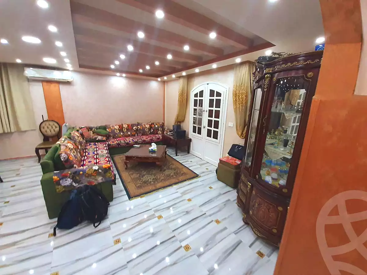 https://aqarmap.com.eg/ar/listing/6638992-for-sale-cairo-6th-of-october-mntq-fr-y-b-6-ktwbr