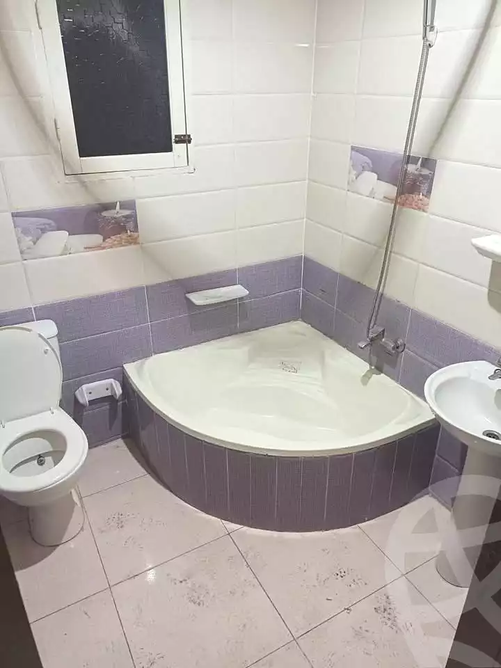 https://aqarmap.com.eg/ar/listing/6639673-for-sale-alexandria-sydy-bshr-sydy-bshr-bhry-shr-mhmd-njyb