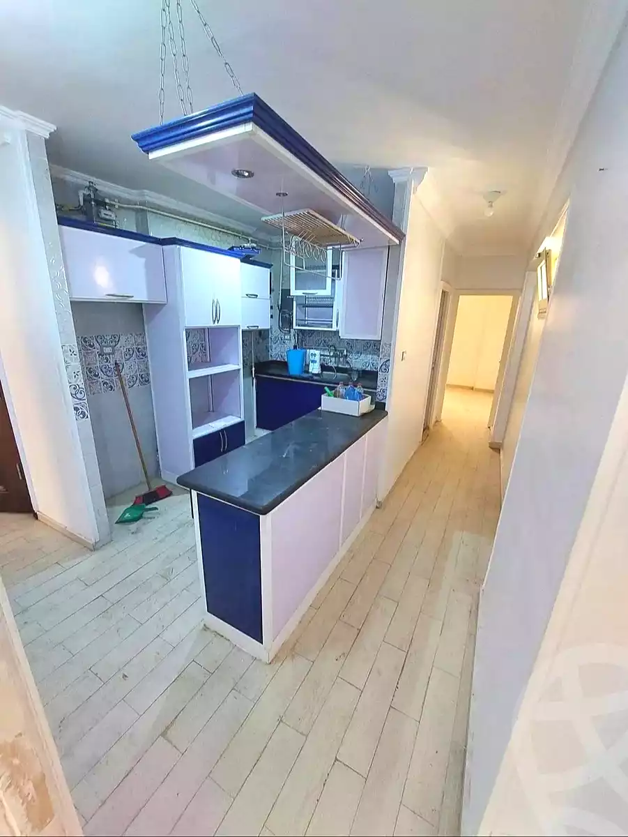 https://aqarmap.com.eg/ar/listing/6639754-for-sale-alexandria-sydy-bshr-sydy-bshr-bhry-ali-hipa-st