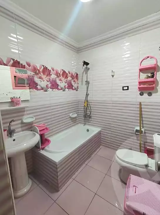 https://aqarmap.com.eg/en/listing/6640424-for-sale-alexandria-l-jmy-lbytsh-bianchiii