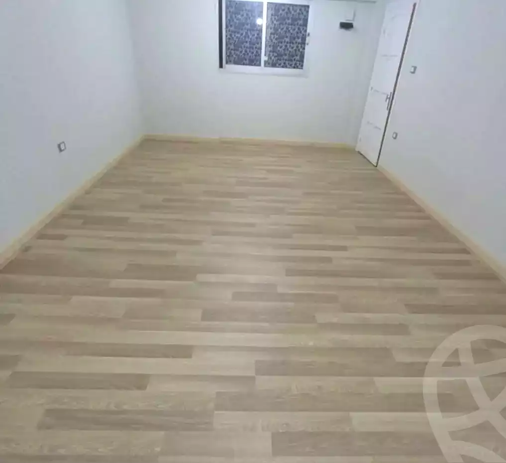 https://aqarmap.com.eg/ar/listing/6640502-for-sale-alexandria-ganaklis