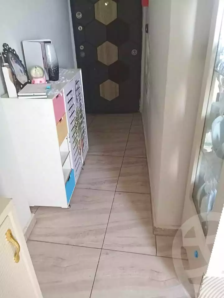 https://aqarmap.com.eg/ar/listing/6640775-for-sale-alexandria-l-jmy-lbytsh-ain-shams-st