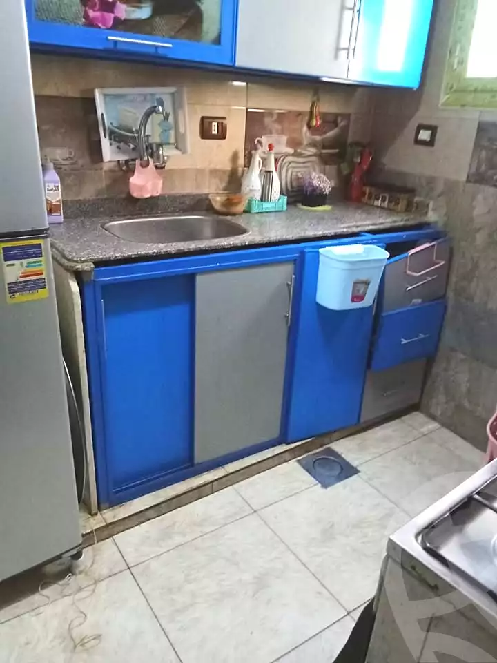 https://aqarmap.com.eg/ar/listing/6640775-for-sale-alexandria-l-jmy-lbytsh-ain-shams-st