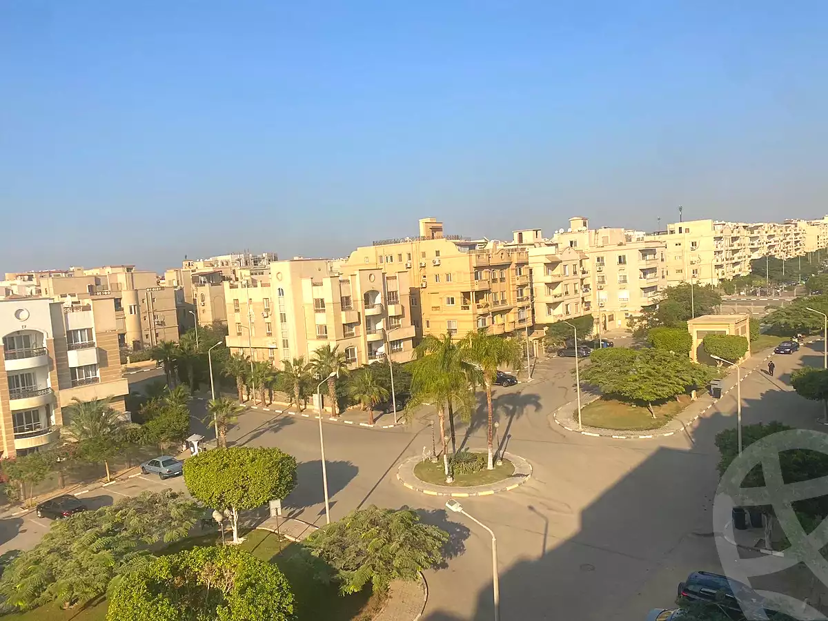 https://aqarmap.com.eg/ar/listing/6641144-for-sale-cairo-el-sheikh-zayed-city-compounds-beverly-hills