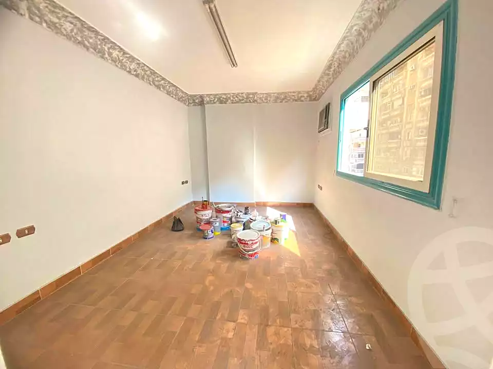 https://aqarmap.com.eg/ar/listing/6641440-for-sale-alexandria-sydy-bshr-sydy-bshr-bhry-gamal-abd-el-nasir-st