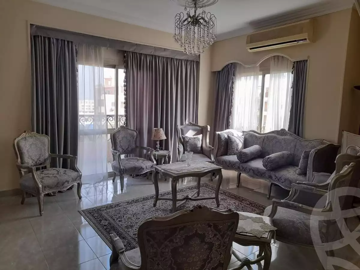 https://aqarmap.com.eg/ar/listing/6641624-for-sale-cairo-el-sheikh-zayed-city-el-hay-elasher-street-100