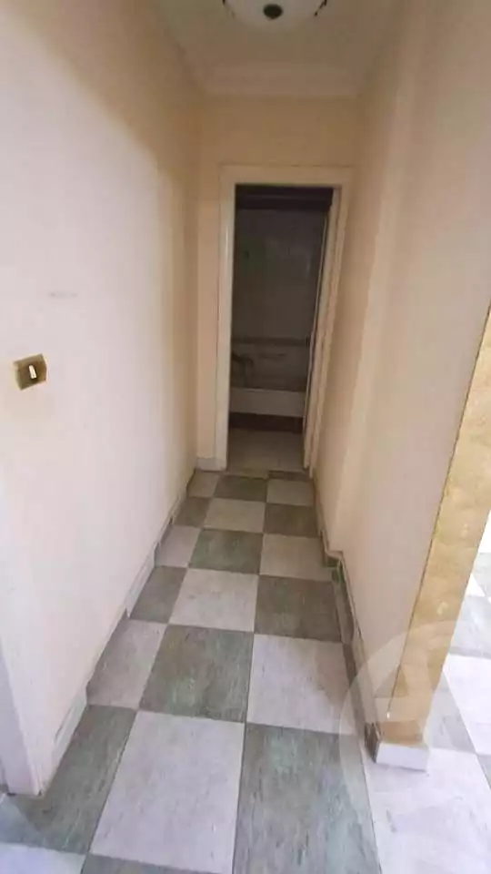 https://aqarmap.com.eg/ar/listing/6641805-for-sale-alexandria-ganaklis
