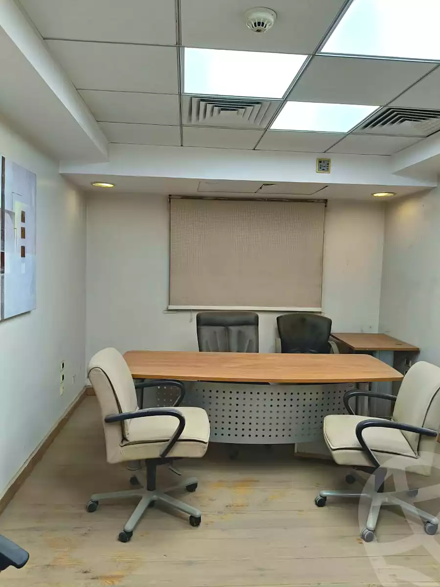 https://aqarmap.com.eg/ar/listing/6642186-for-sale-cairo-el-maadi-kornish-el-maadi-brj-thmn