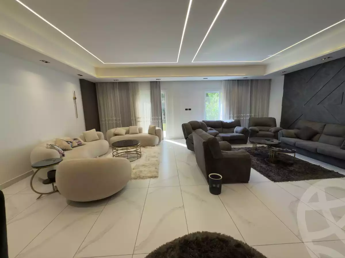https://aqarmap.com.eg/ar/listing/6642729-for-sale-cairo-el-sheikh-zayed-city-lshykh-zyd-ljdyd-evergreen-compound-pyramids