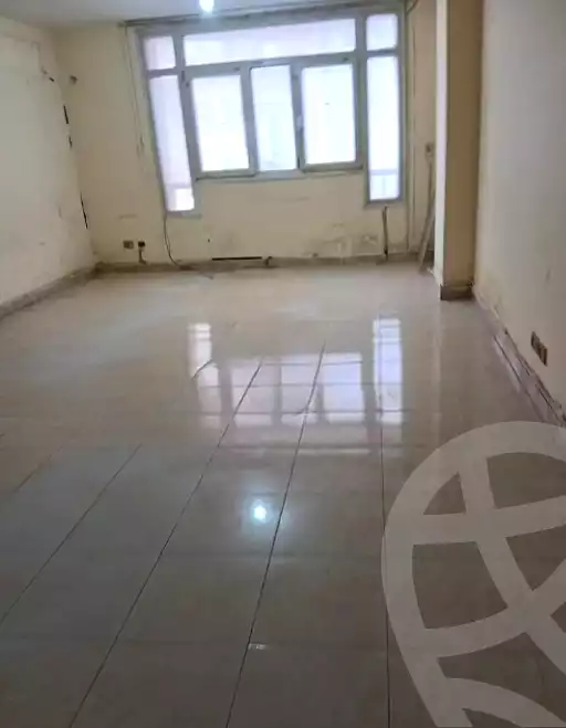 https://aqarmap.com.eg/ar/listing/6642733-for-rent-cairo-downtown-el-tahrir