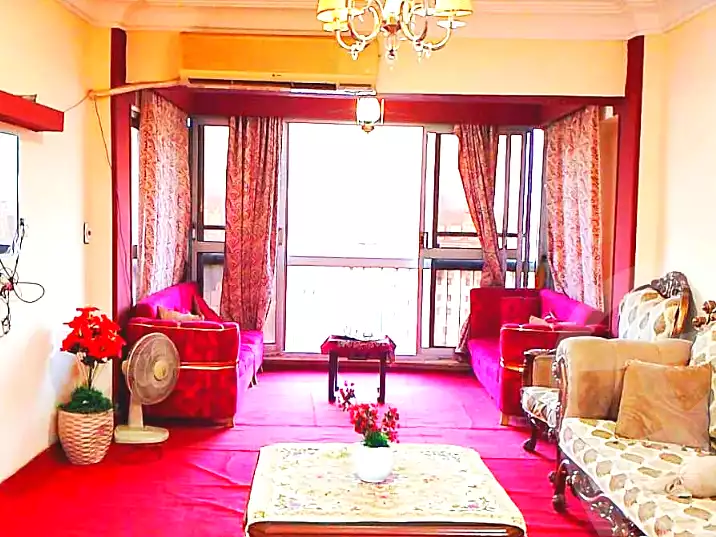 https://aqarmap.com.eg/ar/listing/6642797-for-rent-cairo-manial-el-rawda-st
