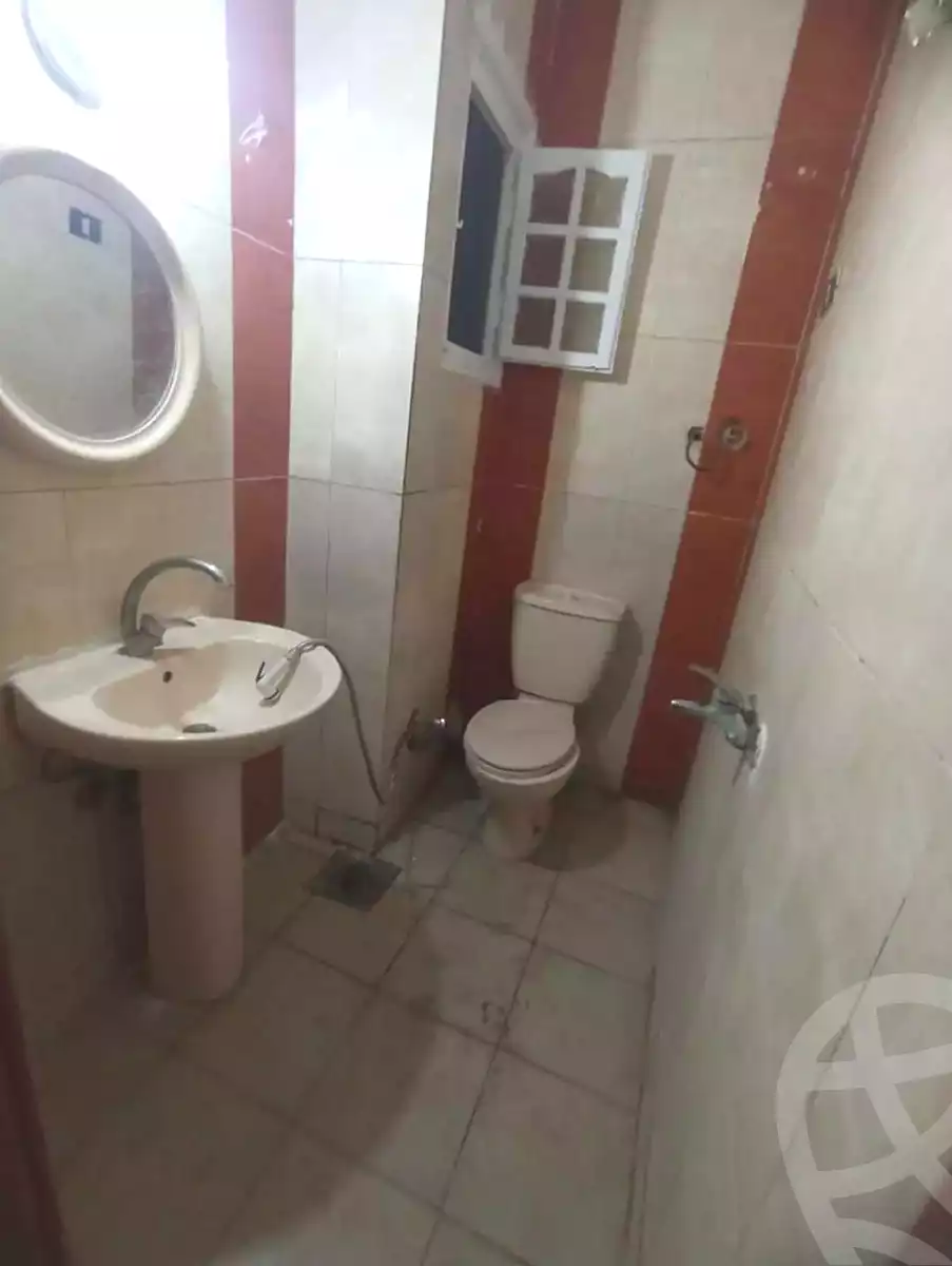 https://aqarmap.com.eg/ar/listing/6642977-for-sale-alexandria-el-asafra-shr-45
