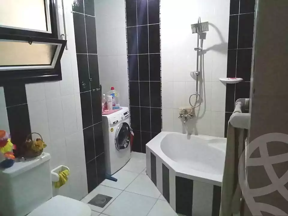 https://aqarmap.com.eg/en/listing/6643047-for-sale-alexandria-sydy-bshr-sydy-bshr-qbly-rd-lfdly