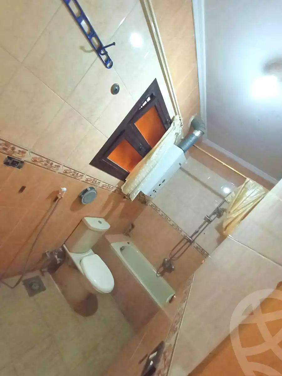 https://aqarmap.com.eg/en/listing/6643542-for-sale-cairo-helwan-helwan-el-sharkeya-borhan-st