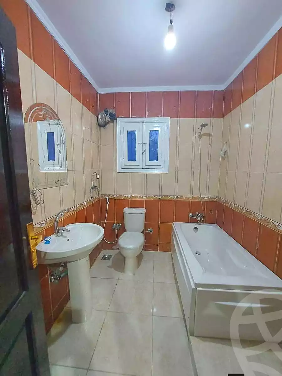 https://aqarmap.com.eg/ar/listing/6643568-for-sale-cairo-helwan-helwan-el-sharkeya-latif-basha-st
