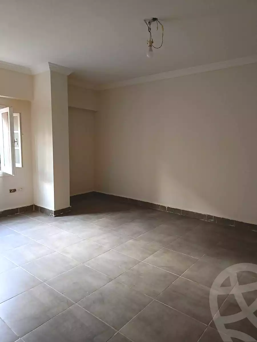 https://aqarmap.com.eg/ar/listing/6643965-for-rent-cairo-mokattam-lhdb-l-ly-shareaa-9