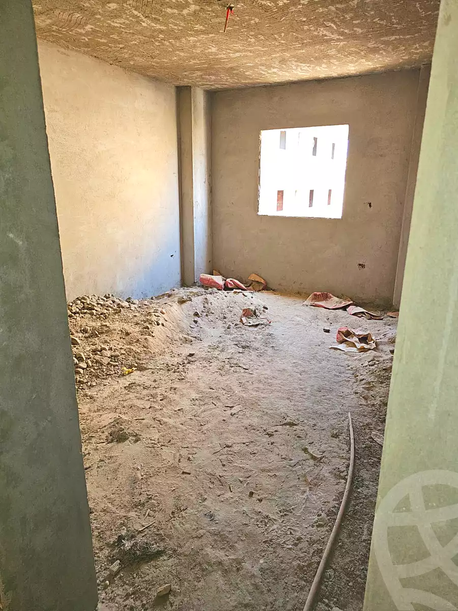 https://aqarmap.com.eg/ar/listing/6644530-for-sale-cairo-al-oubour-el-hay-el-taseaa-taha-hussein-st