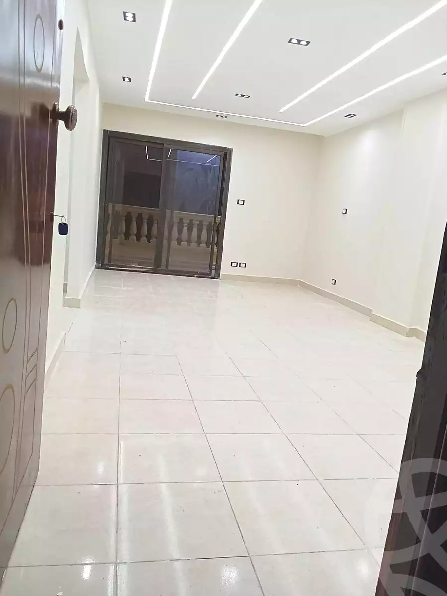 https://aqarmap.com.eg/ar/listing/6645042-for-sale-alexandria-l-jmy-lbytsh-ibrahim-othman-st