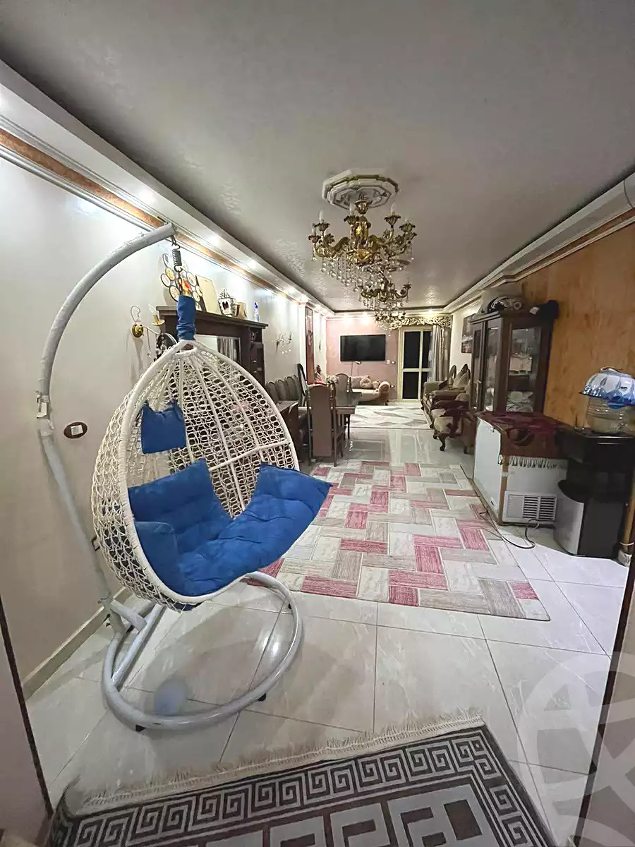 https://aqarmap.com.eg/ar/listing/6645767-for-sale-cairo-ain-shams-ain-shams-el-sharkia-afifi-effat-st