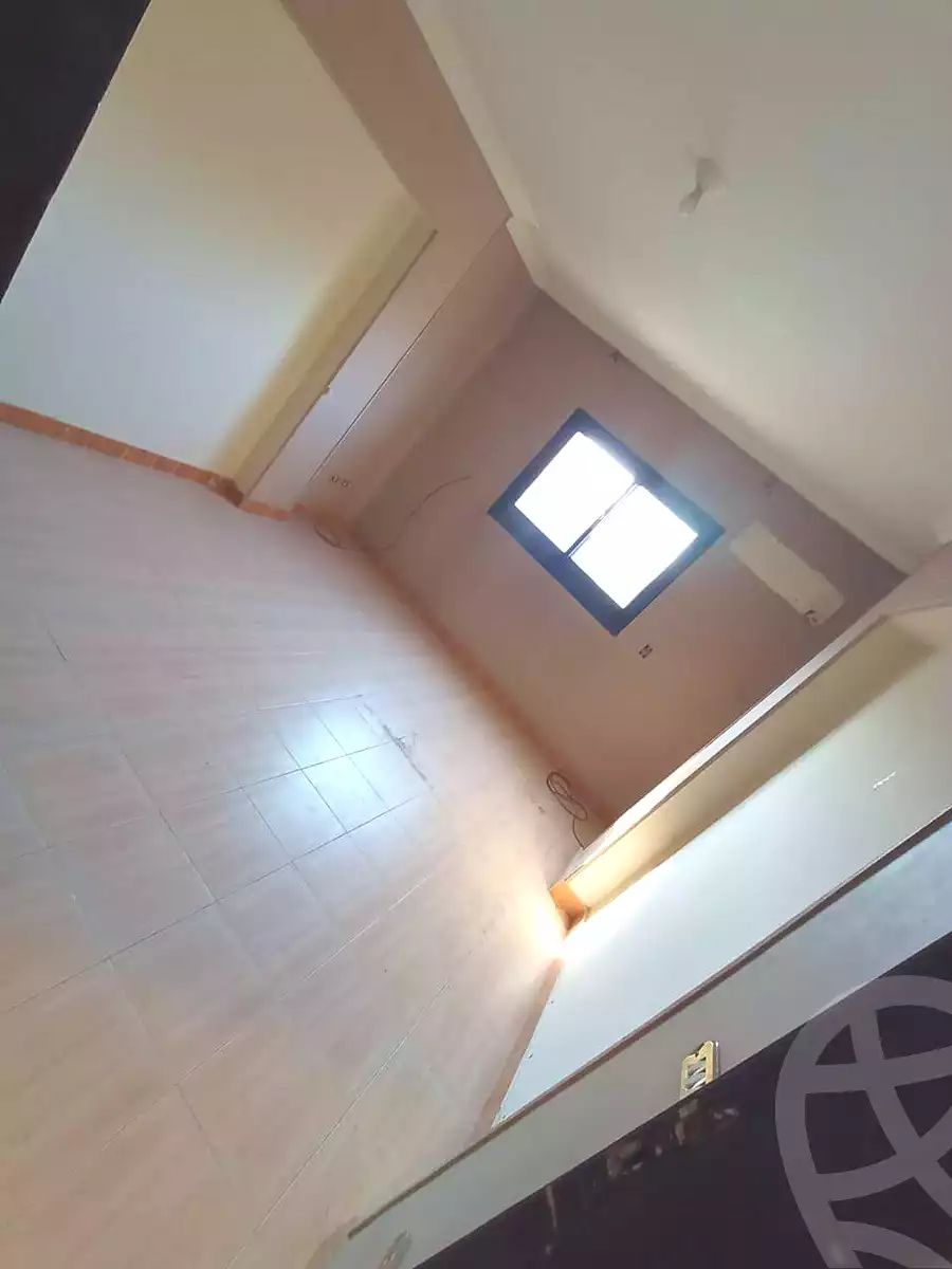 https://aqarmap.com.eg/en/listing/6645829-for-sale-cairo-helwan-helwan-el-sharkeya-borhan-st