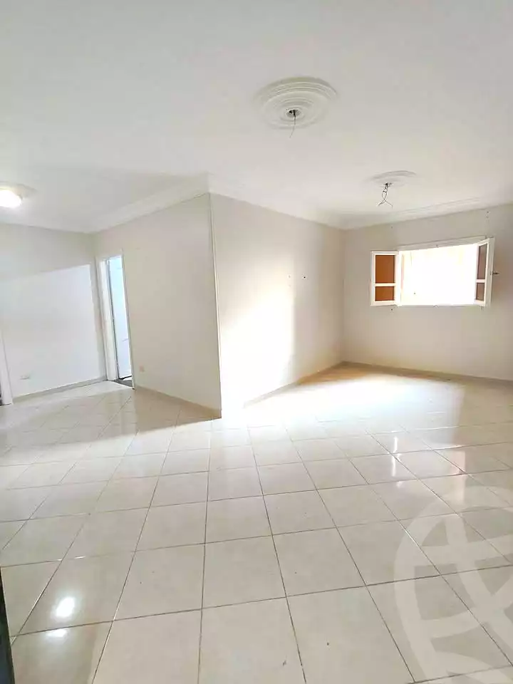 https://aqarmap.com.eg/en/listing/6645949-for-sale-alexandria-el-asafra-l-sfr-qbly