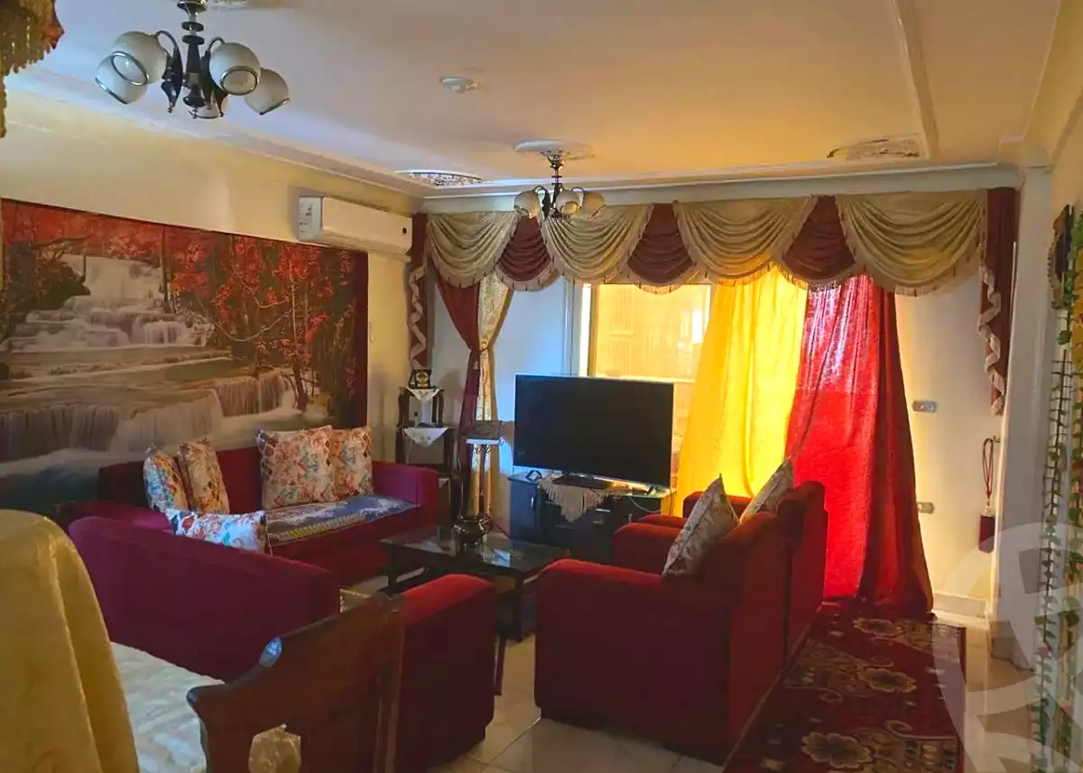 https://aqarmap.com.eg/ar/listing/6645966-for-sale-alexandria-ganaklis-shr-mrtdy-bsh
