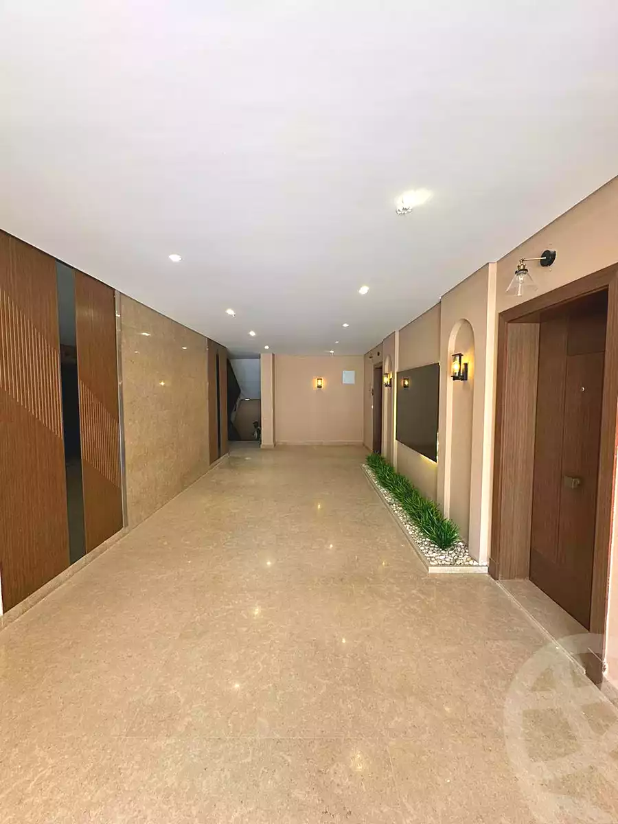 https://aqarmap.com.eg/en/listing/6646046-for-rent-cairo-el-sheikh-zayed-city-compounds-kmbwnd-fyldj-wyst-dr-llttwyr