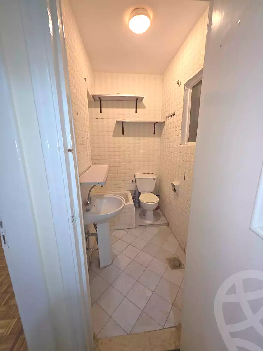 https://aqarmap.com.eg/en/listing/6646236-for-rent-cairo-downtown-tl-t-hrb