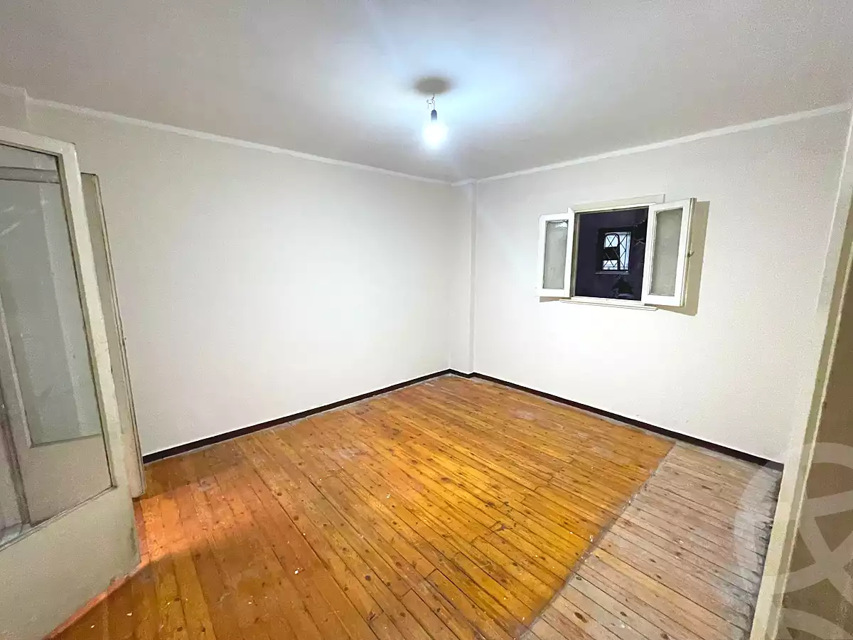 https://aqarmap.com.eg/ar/listing/6646802-for-sale-cairo-el-agouza-kwrnysh-lnyl
